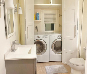 5STAR Close2BOSTON Private Stylish HOME +W/D+Wi-Fi